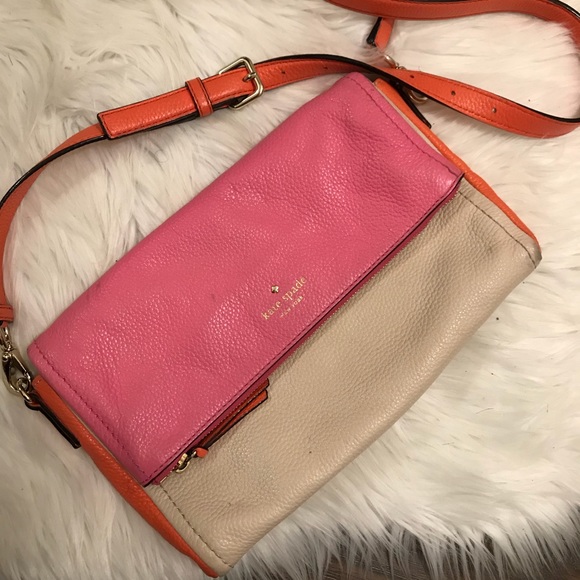 Kate Spade soft leather purse - Picture 2 of 8